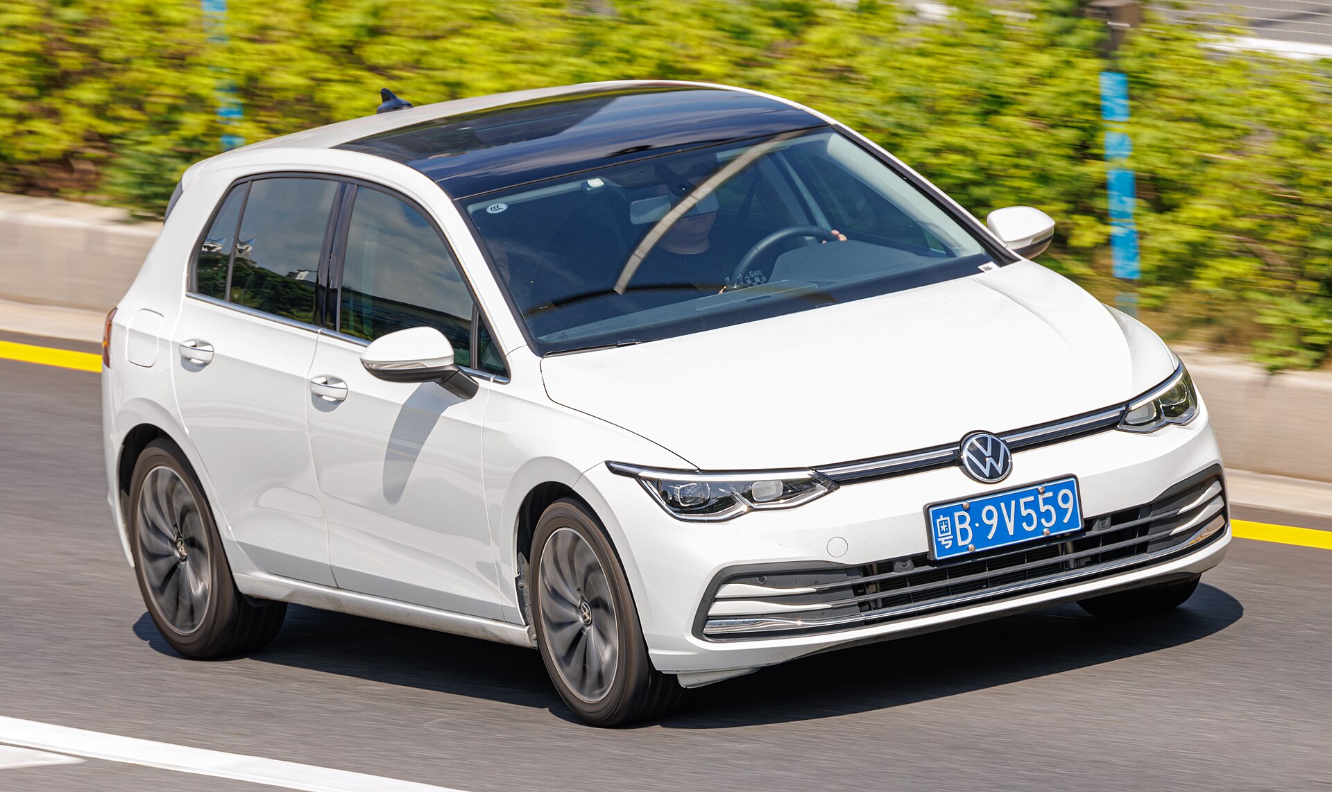 VW Golf 8